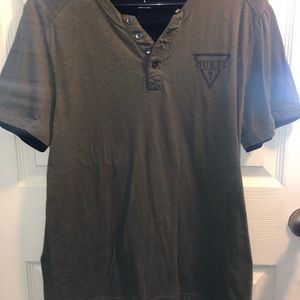 Mens shirt. Army green. Barely worn, perfect condition!